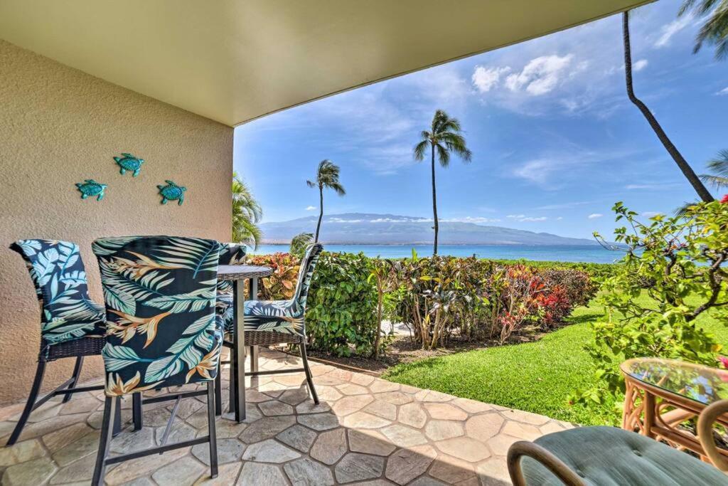 Stunning Maui Direct Ocean Front On The Beach, Walk To Beach From Condo, Watch Turtles, Whales, Ac In All Rooms Ocean View Pool And Spa Wailuku Exteriör bild