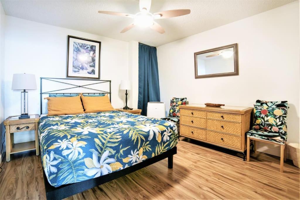 Stunning Maui Direct Ocean Front On The Beach, Walk To Beach From Condo, Watch Turtles, Whales, Ac In All Rooms Ocean View Pool And Spa Wailuku Exteriör bild