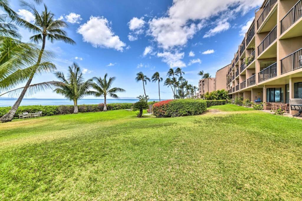 Stunning Maui Direct Ocean Front On The Beach, Walk To Beach From Condo, Watch Turtles, Whales, Ac In All Rooms Ocean View Pool And Spa Wailuku Exteriör bild